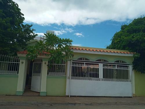 Hotel Las Flores