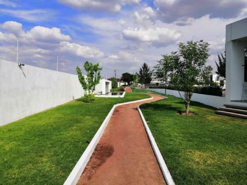 Casa Moderna En Fraccionamiento Privado