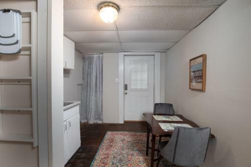 Apartamento Redmont Revival-unit B-walkable-uab