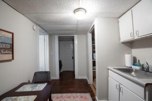 Apartamento Redmont Revival-unit B-walkable-uab