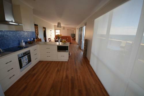 Bed & Breakfast Seascape Beach House