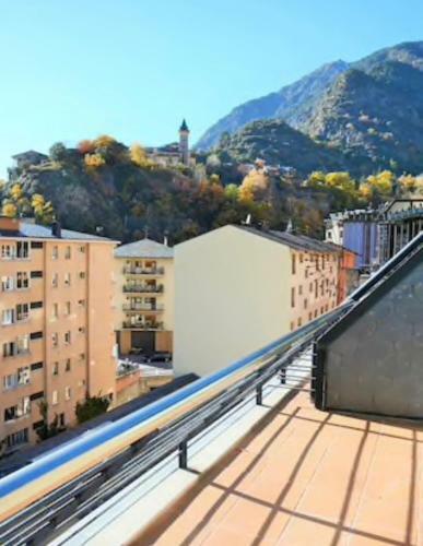 Apartamento Nido, Atico Terraza Y Parking En El Centro de Escaldes