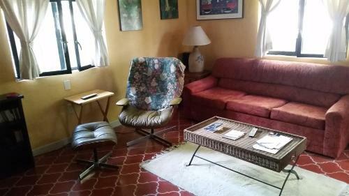 Mexican 1 Level Hacienda
