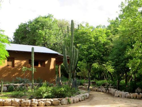 El Pedregal - Hotel En La Naturaleza