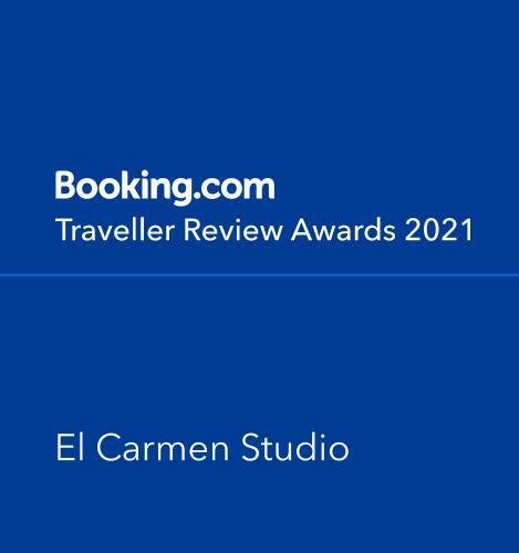 Apartamento El Carmen Studio