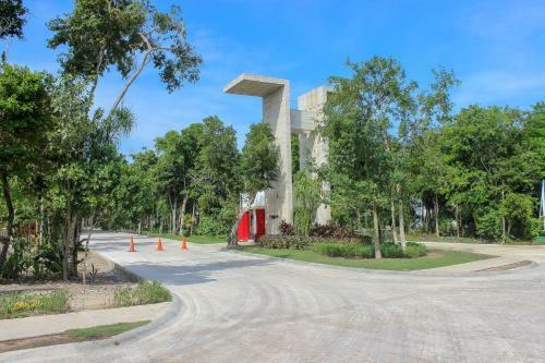Fantastic Apartment Sensational Private Terrace With Pool View Surrounded By Lush Gardens