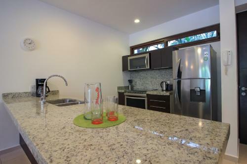 Fantastic Apartment Sensational Private Terrace With Pool View Surrounded By Lush Gardens