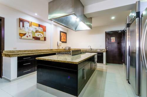 Bellamar! Incredible Beach Front Villa! Accept Events