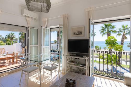 Apartamento Con Encanto En Primera Linea De Playa