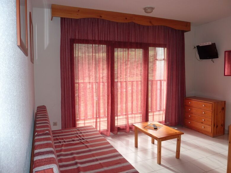 Apartamentos Frontera Blanca 3000