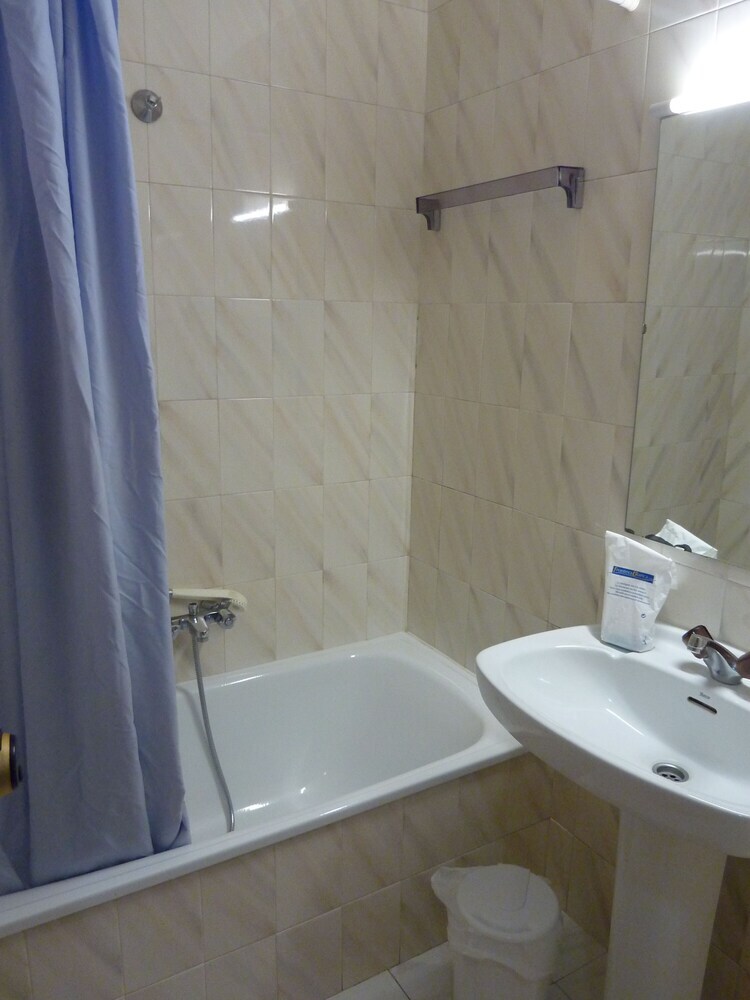 Apartamentos Frontera Blanca 3000