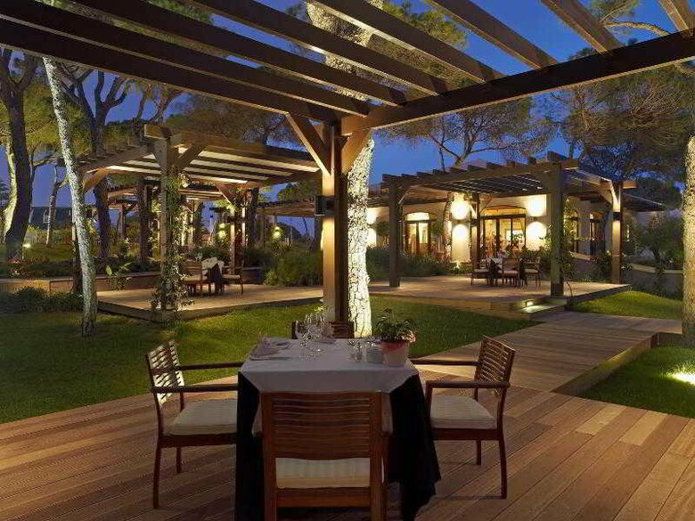 Pine Cliffs Hotel, A Luxury Collection Resort