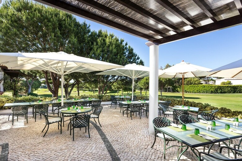 Pine Cliffs Hotel, A Luxury Collection Resort