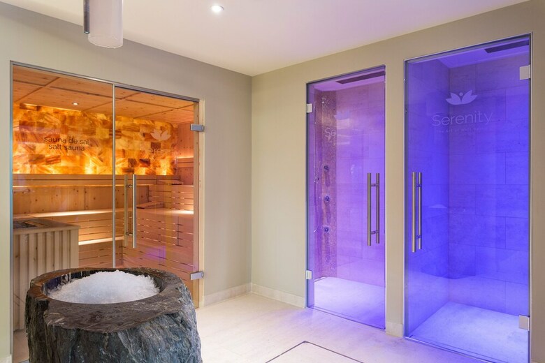 Pine Cliffs Hotel, A Luxury Collection Resort