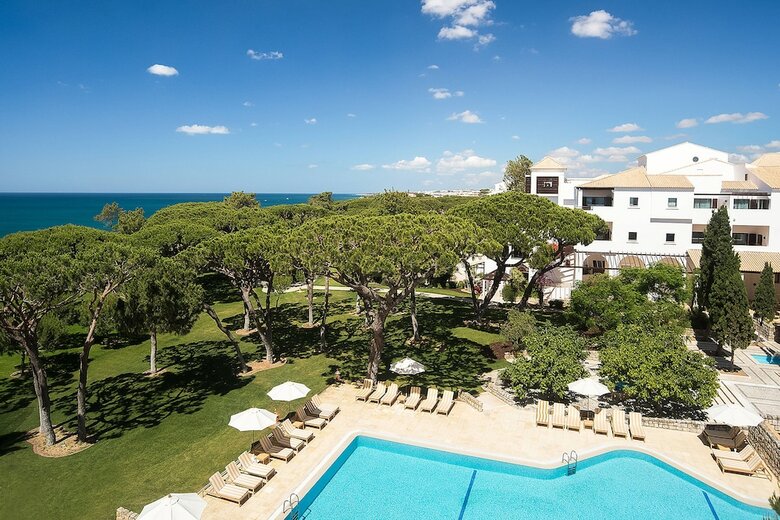 Pine Cliffs Hotel, A Luxury Collection Resort