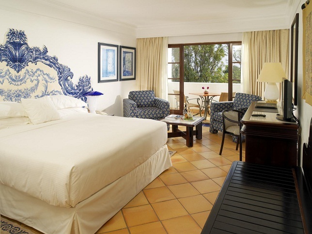 Pine Cliffs Hotel, A Luxury Collection Resort
