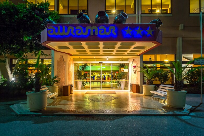 Hotel Auramar Beach Resort