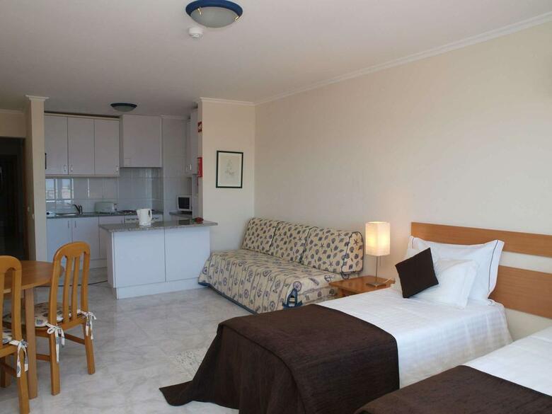 Apartamentos Jardins Da Rocha