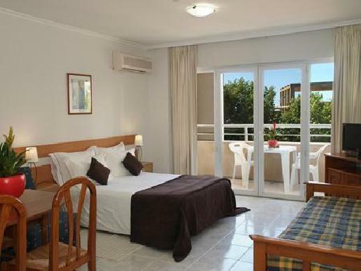 Apartamentos Jardins Da Rocha