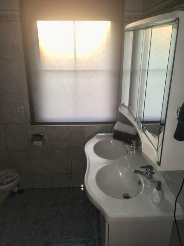Hostal Landhaus Tirol