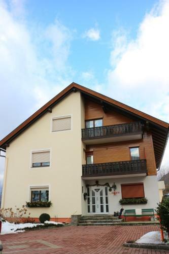 Hostal Ferienwohnungen-pension Kraker