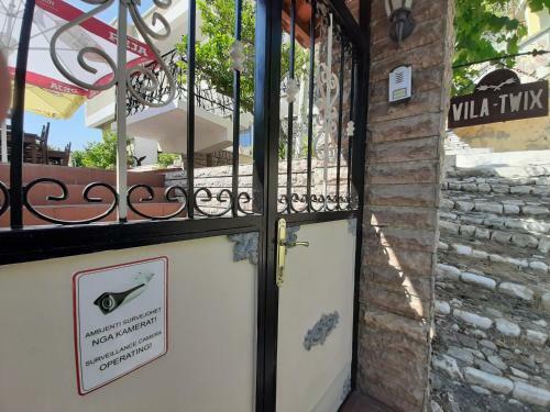 Hotel Vila Twix
