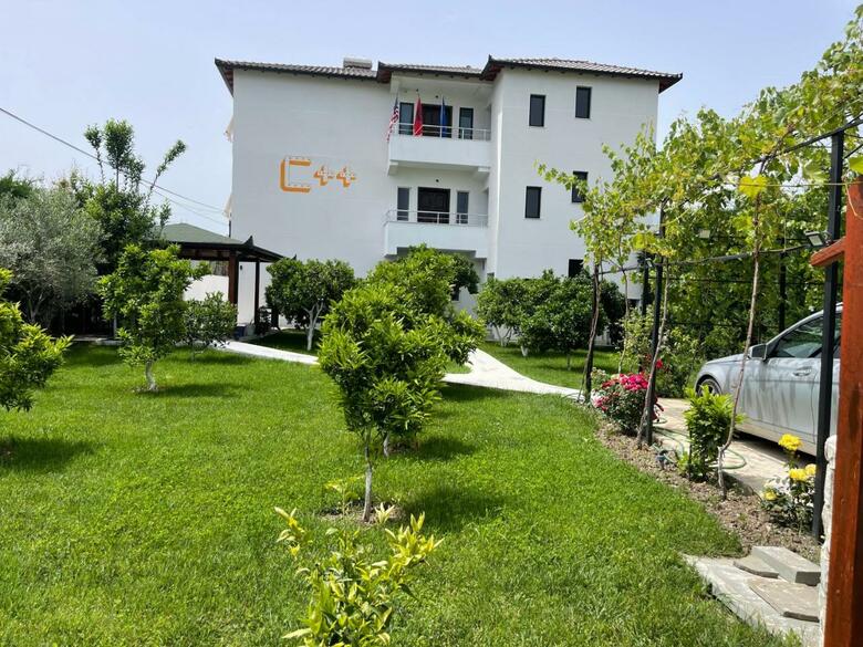 Hotel Vila C++