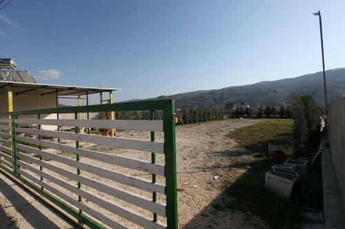 Camping Green House