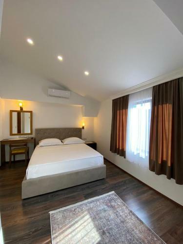 Hotel Republika Berat