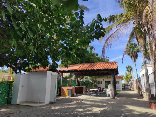 Casa En Altata Las Aguilas, Nav. Sinaloa