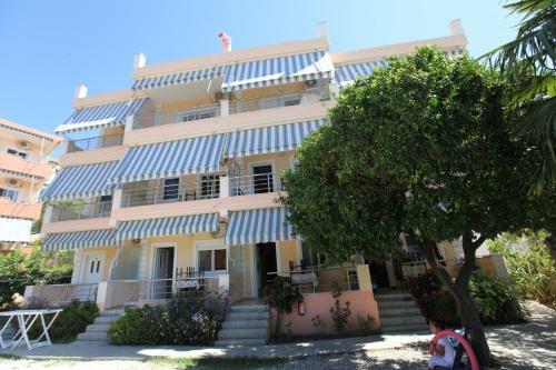 Alexia Apartments