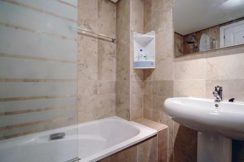 Modern Apartment Marbella Golden Mile