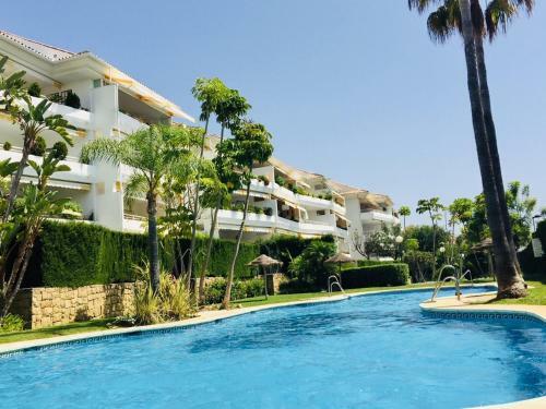 Apartamento Duplex Vistas Al Golf Guadalmina Marbella