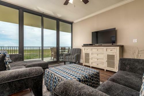 203 Holiday Isle 203 Home