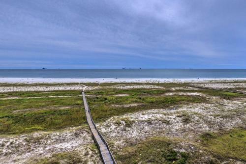 Apartamento Oceanfront Resort Condo With Private Beachwalk!