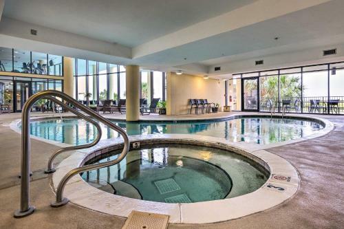 Apartamento Oceanfront Resort Condo With Private Beachwalk!