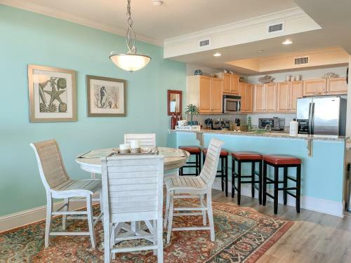 Apartamento 604 Holiday Isle 604 Condo