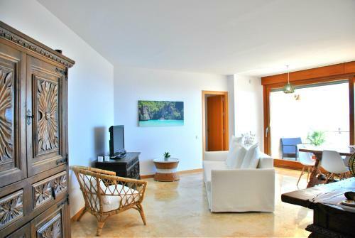 Lomas De Los Monteros - Apartment With Seaviews