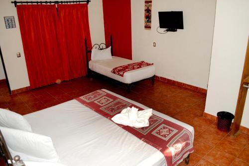 Hotel Maya 2012