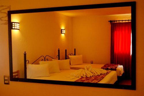 Hotel Maya 2012