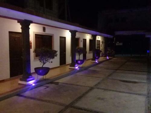 Hotel Maya 2012