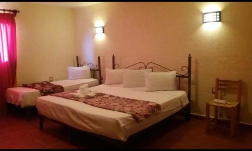 Hotel Maya 2012