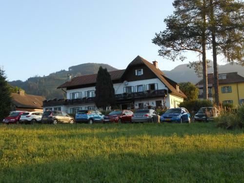 Hostal Pension Gierlinger
