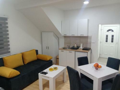 Apartamento Vila Leolaz