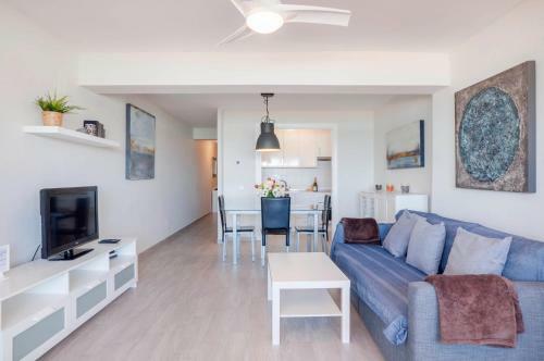 Eden Roc Beachfront Apartments