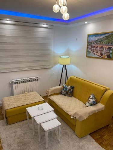 Apartment M