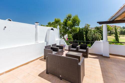 4 Bedroom Townhouse 1st Line Los Naranjos Golf Course