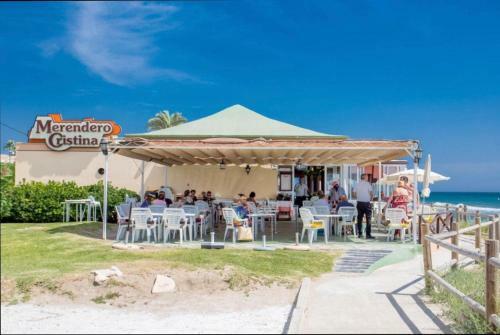 Spacious Apartment Near To Nikki Beach