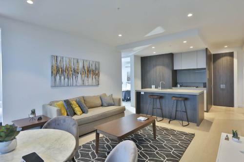 Box Hill Central Sky One Apartment