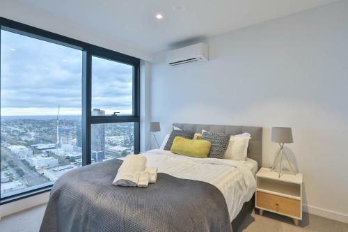 Box Hill Central Sky One Apartment